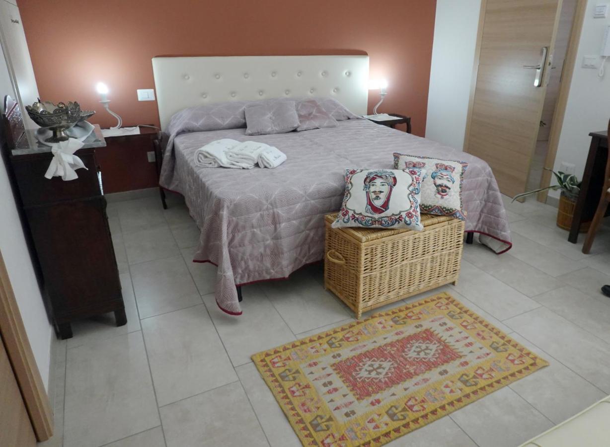 Gli Zii Di Sicilia Bed & Breakfast Racalmuto Dış mekan fotoğraf
